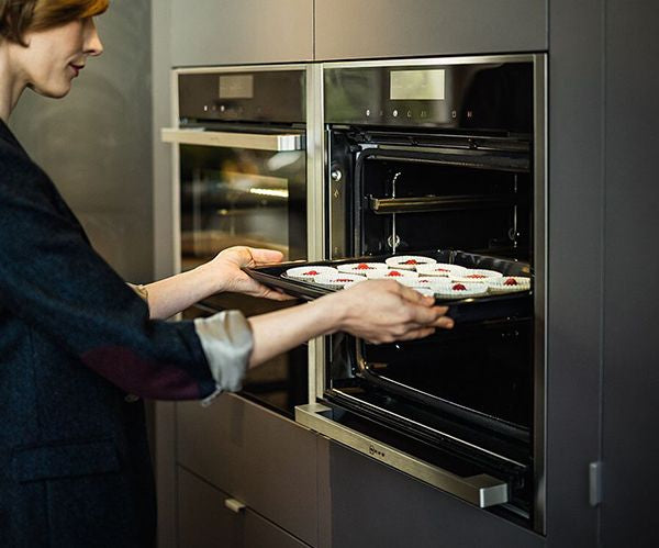 What is a Pyrolytic oven?