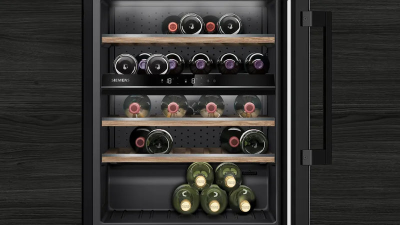 Siemens iQ 500 KU21WAHG0G, Wine cooler with glass door