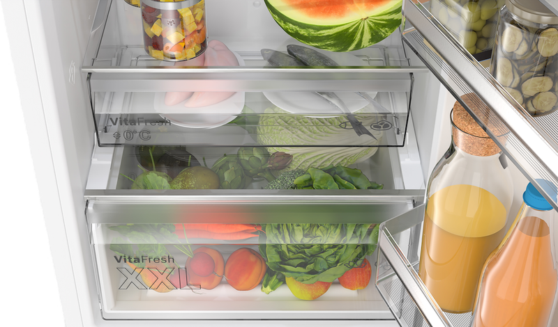 Bosch Series 4 KGN392WDFG, Free-standing fridge-freezer with freezer at bottom