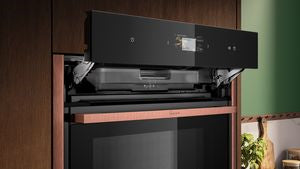 Neff B69VS7MY0A, Built-in oven with added steam function