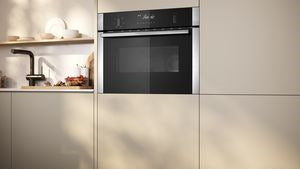 Neff C1AMG84N1B, Built-in microwave oven with hot air