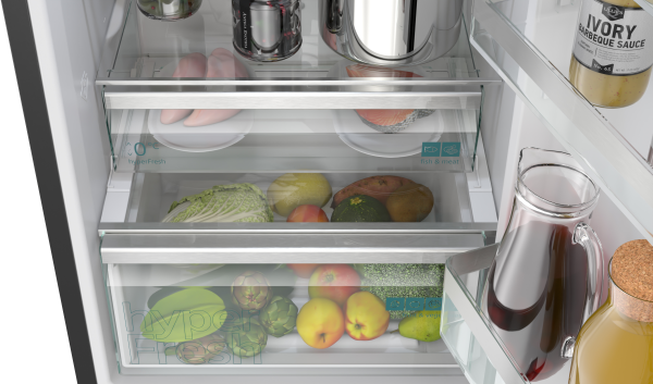 Siemens KG39NVXBG, Free-standing fridge-freezer with freezer at bottom