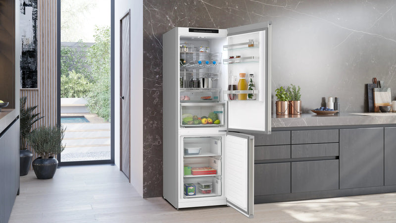 Siemens KG36NVICG, Free-standing fridge-freezer with freezer at bottom