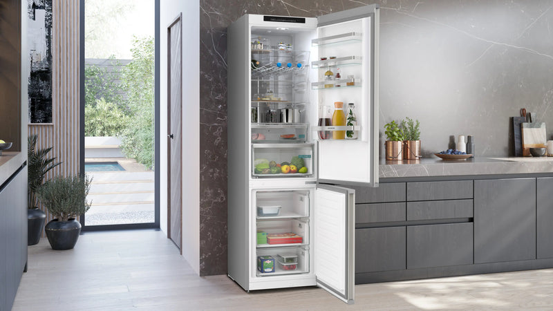 Siemens KG39NVIBG, Free-standing fridge-freezer with freezer at bottom