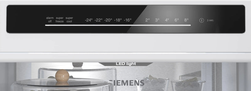 Siemens KG36NVICG, Free-standing fridge-freezer with freezer at bottom