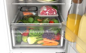 Bosch KGN39NWEKG, Free-standing fridge-freezer with freezer at bottom