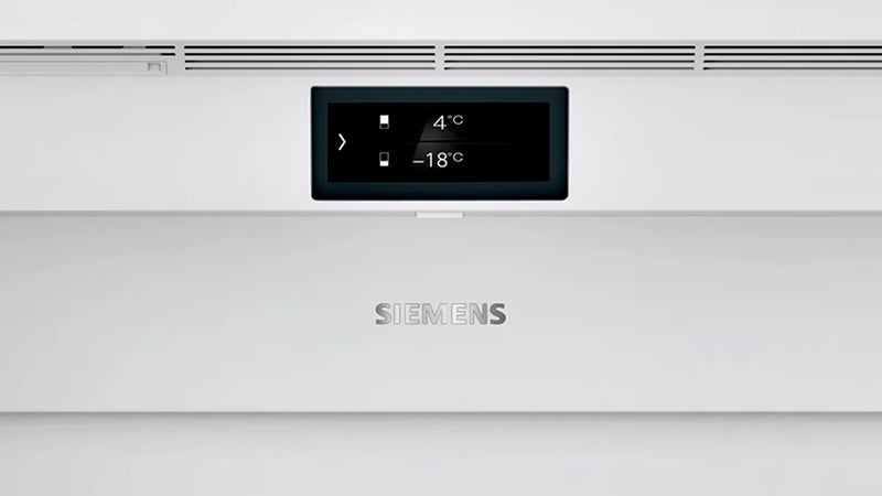 Siemens iQ 700 CI30BP02, Built-In Fridge-Freezer with freezer at bottom (Discontinued)