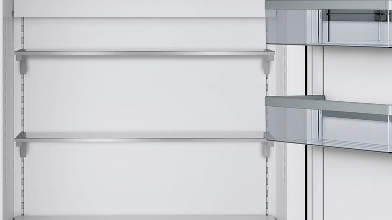 Siemens iQ 700 CI30BP02, Built-In Fridge-Freezer with freezer at bottom (Discontinued)