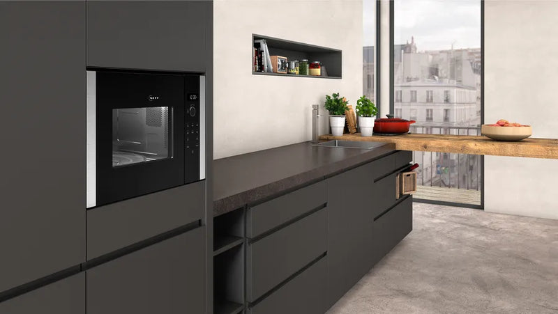Neff N 50 HLAWD53N0B, Built-in microwave oven