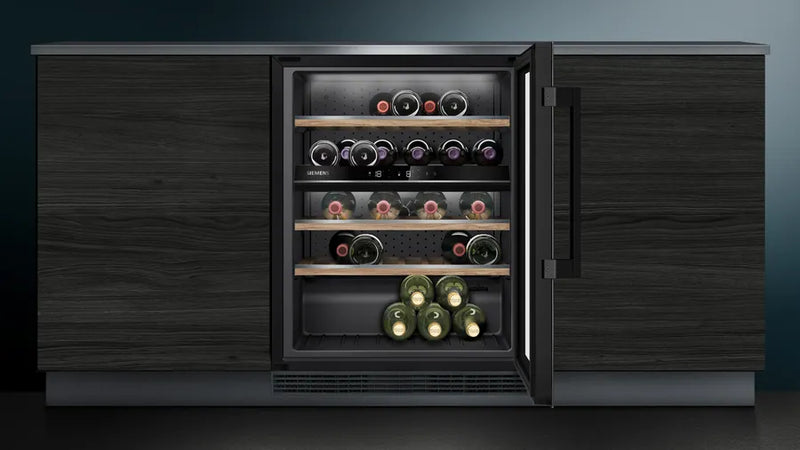Siemens iQ 500 KU21WAHG0G, Wine cooler with glass door