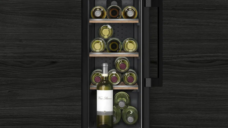 Siemens iQ 500 KU20WVHF0G, Wine cooler with glass door