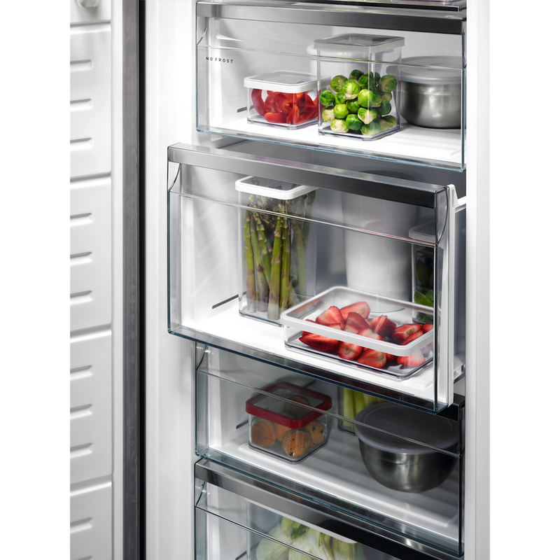 AEG OAG7M281EX 7000 Series Upright NoFrost Freezer