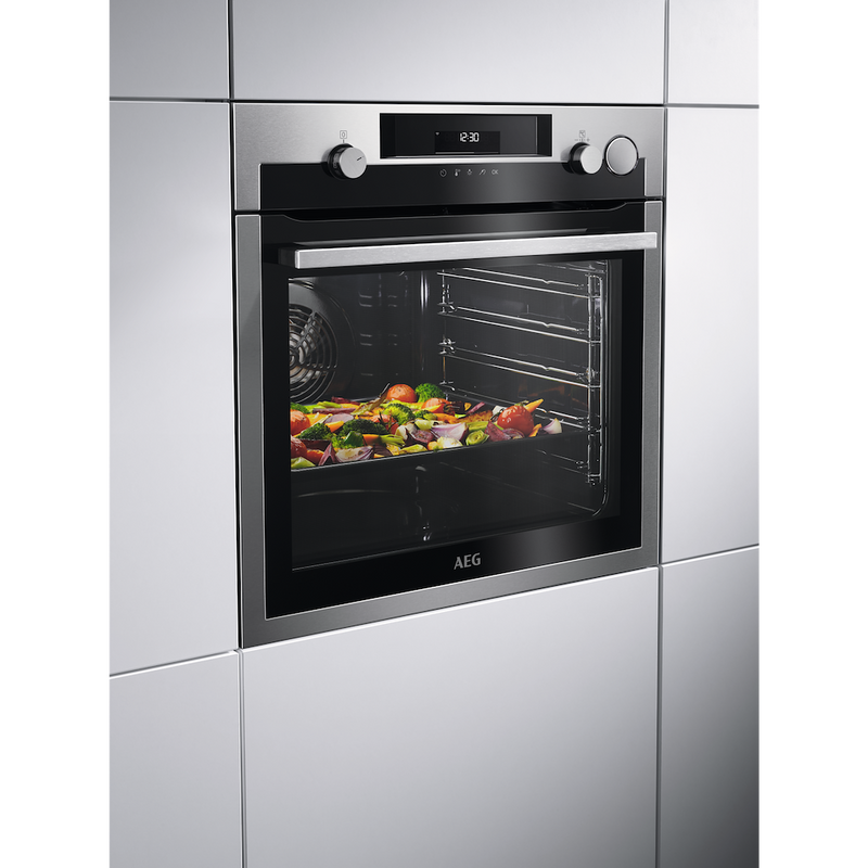 AEG BSE577261M 7000 SteamCrisp Built-In Single Oven (Discontinued)
