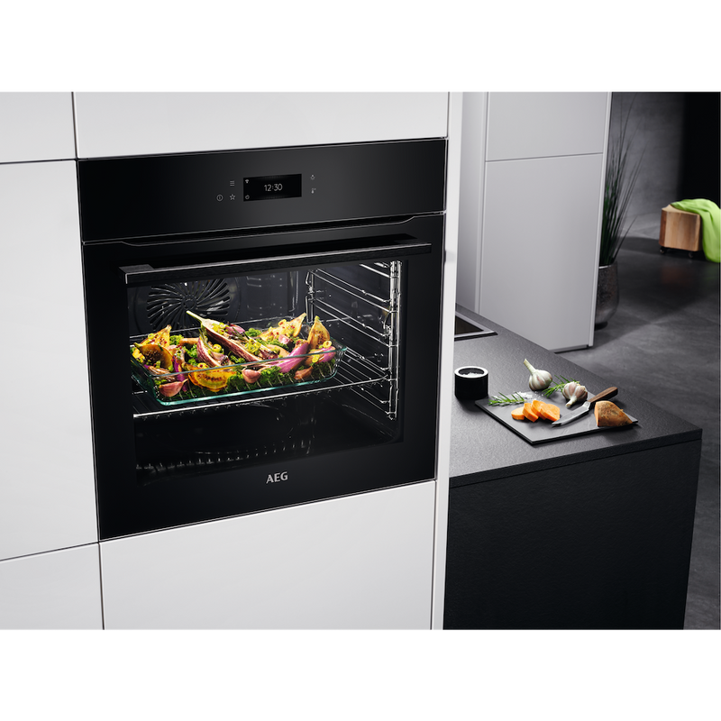 AEG BPK748380B 8000 AssistedCooking Built-In Single Oven (Discontinued)