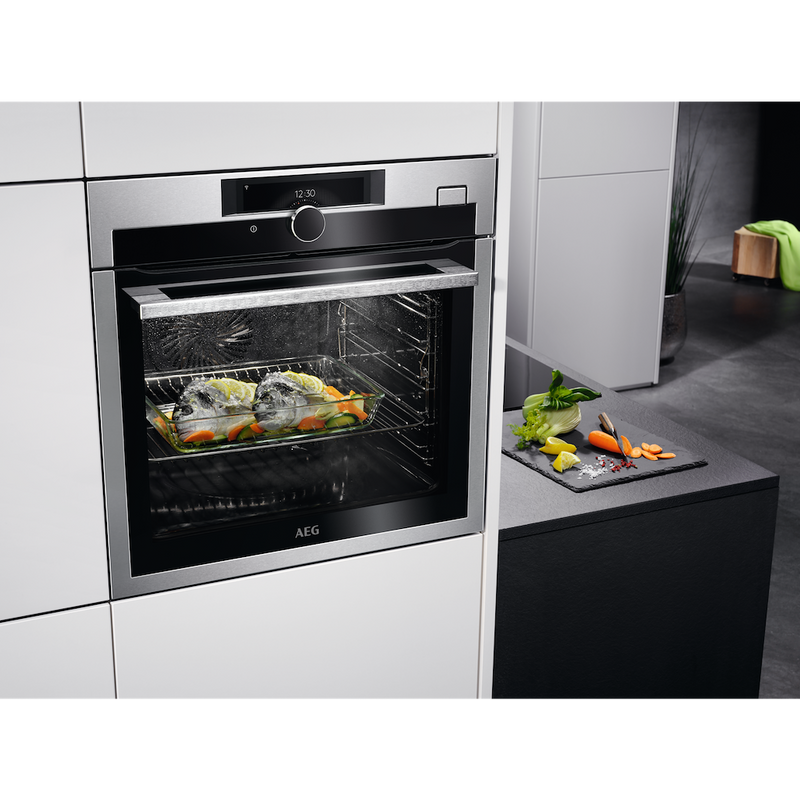 AEG BSE978330M 7000 SteamCrisp Built-In Single Oven (Discontinued)