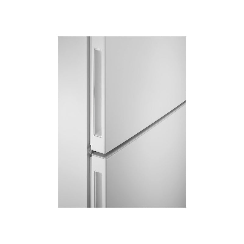 AEG RCB632E3MW 6000 Series Freestanding NoFrost Fridge Freezer