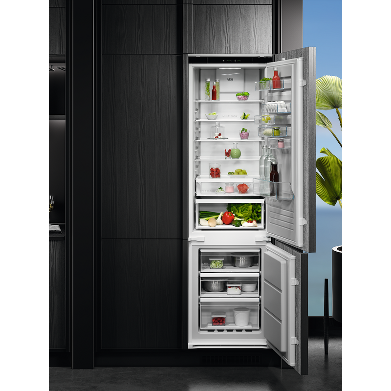 AEG OSC6M191ES 6000 Series, No Frost Integrated Fridge Freezer