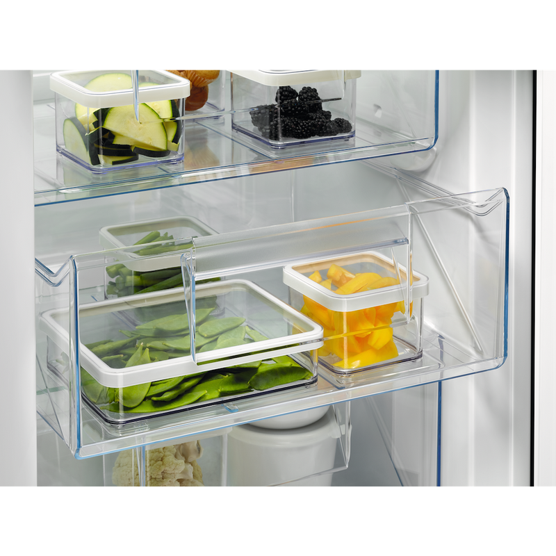 Zanussi Series 40 ZUAN88ES Built-In Undercounter Freezer (Discontinued)