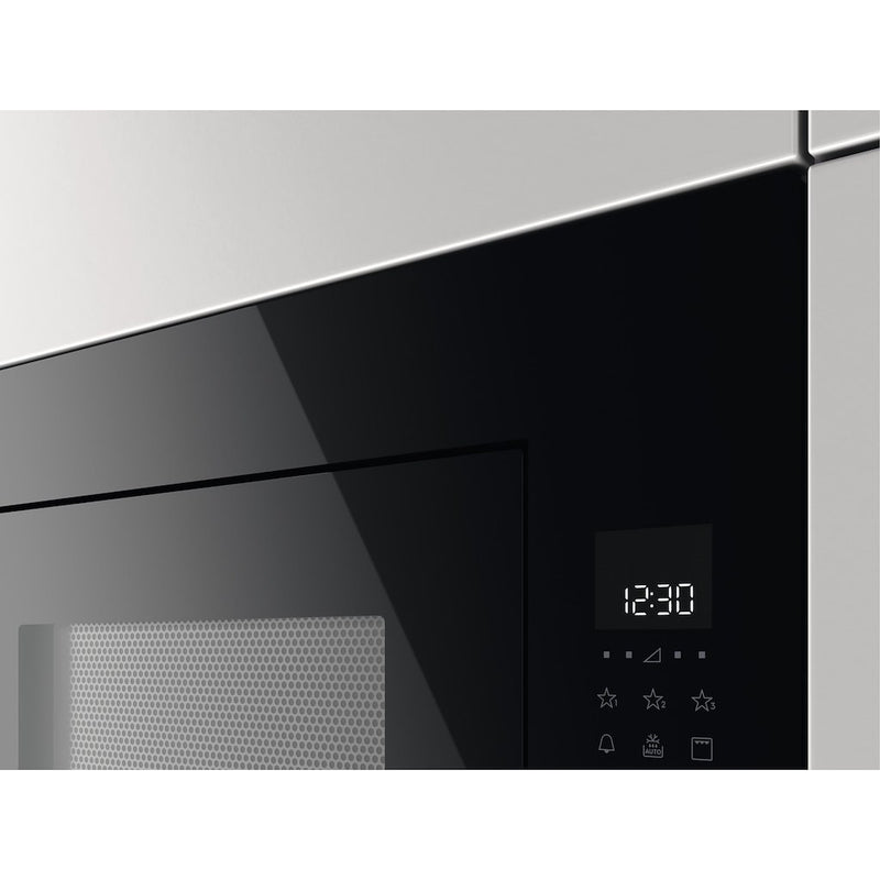 Zanussi ZMBN4DX Built-In Microwave (Discontinued)