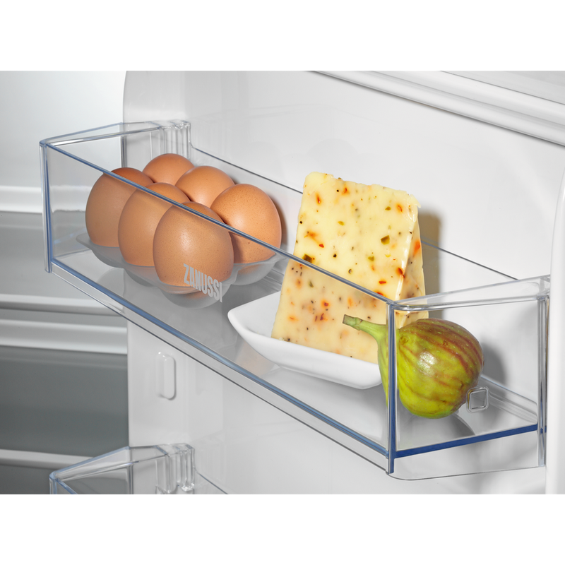 Zanussi Series 40 ZNFN18ES3 Built-In LowFrost Fridge Freezer (Discontinued)