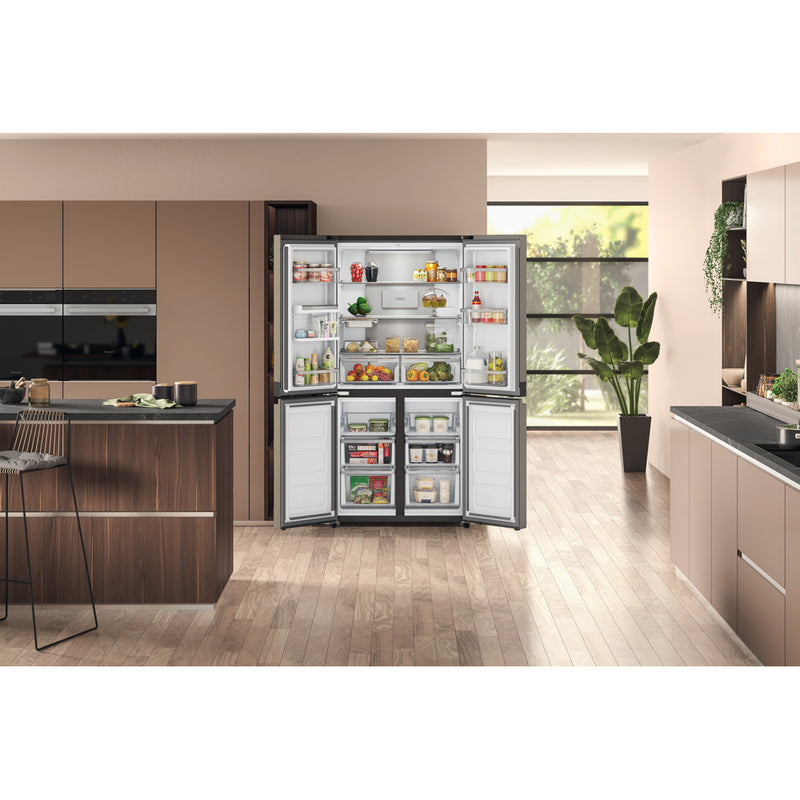 Hotpoint HQ9U2BLG Side By Side American Fridge Freezer (Discontinued)