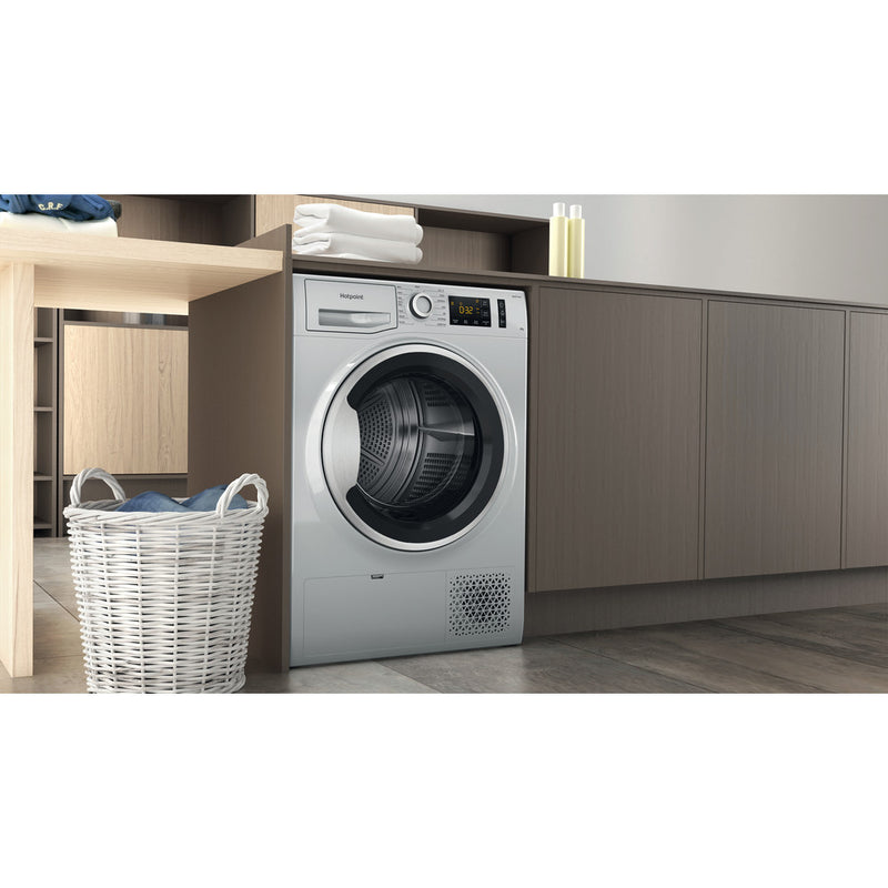 Hotpoint 8kg NT M11 82SSK UK Heat Pump Tumble Dryer - Silver (Discontinued)