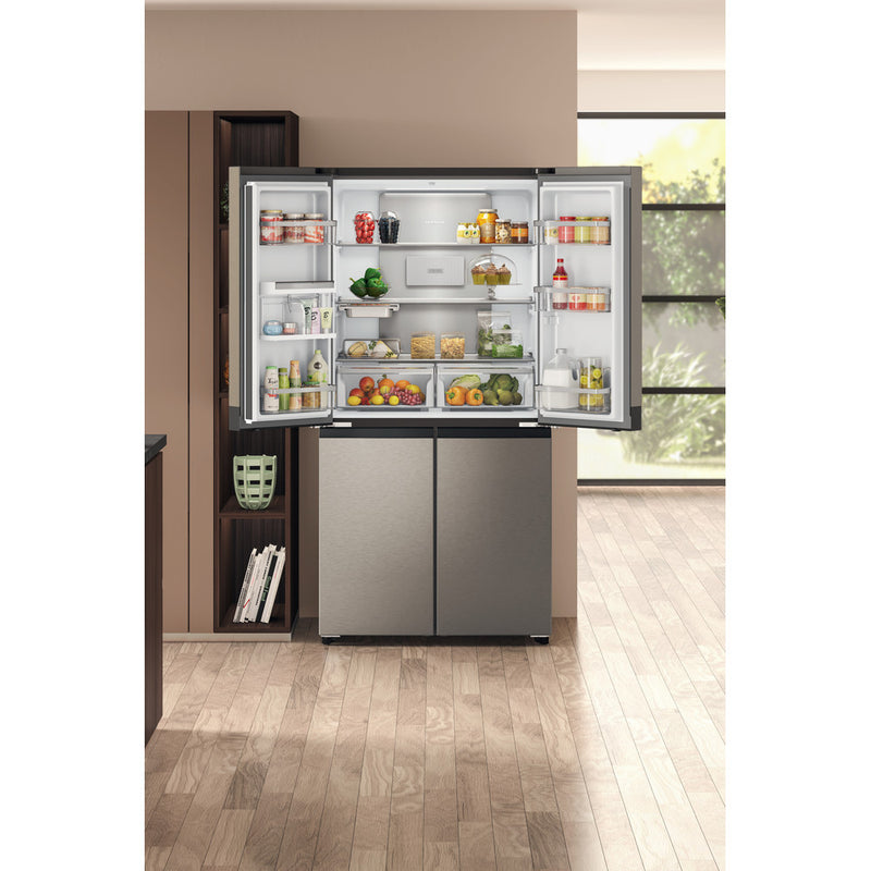 Hotpoint HQ9U2BLG Side By Side American Fridge Freezer (Discontinued)