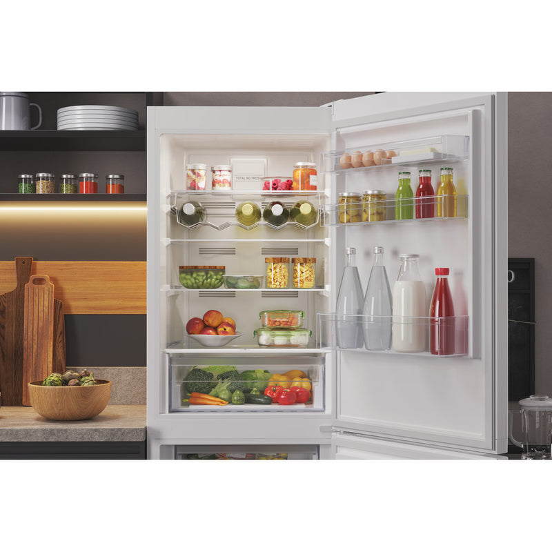 Hotpoint HBTNF60182WUK Freestanding Fridge Freezer (Discontinued)
