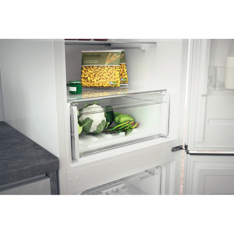 Hotpoint H1NT 821E W 1Freestanding Fridge Freezer (Discontinued)