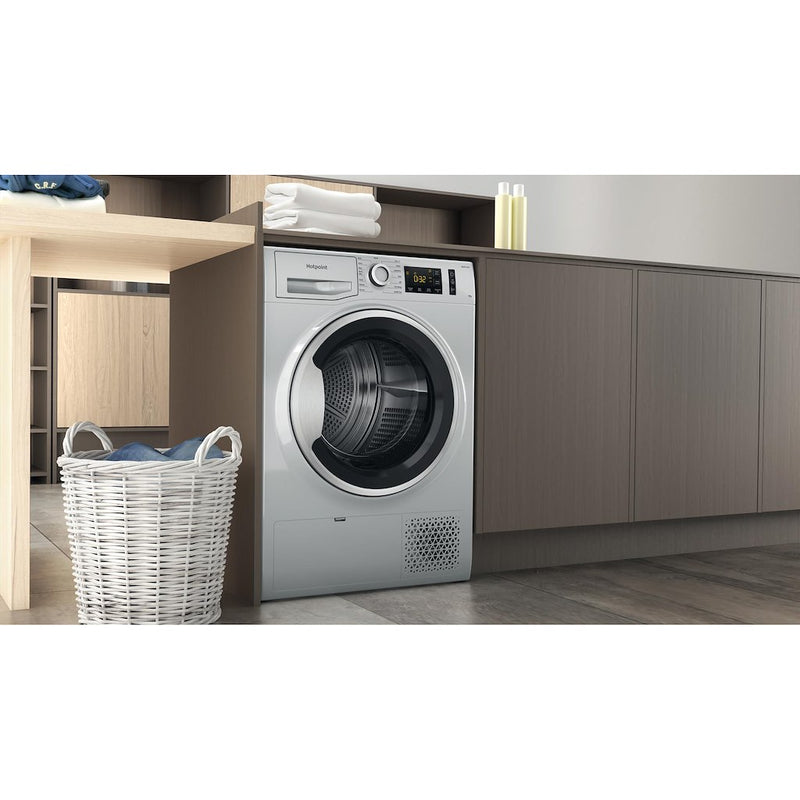 Hotpoint NT M11 92SSK UK CreaseCare 9kg Heat Pump Tumble Dryer - Silver (Discontinued)
