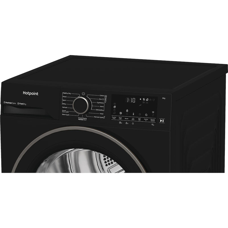Hotpoint CHD94MBBSUK Fabric Care 9kg Heat Pump Tumble Dryer with HomeWhiz