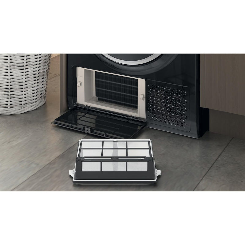 Hotpoint Crease Care NT M11 92BSK UK 9kg Heat Pump Tumble Dryer (Discontinued)