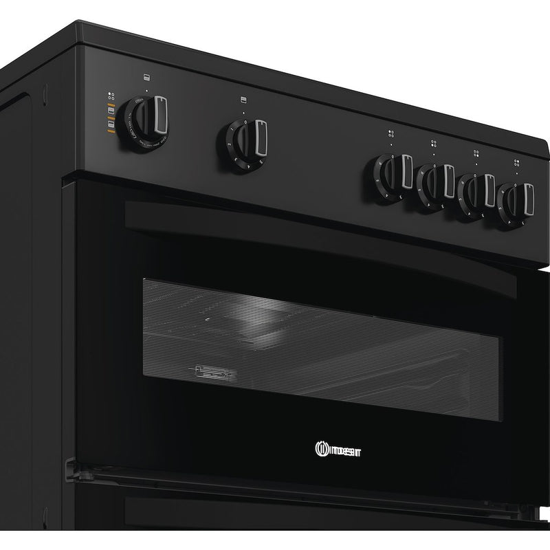 Indesit ITE6VMB Freestanding 60cm Electric Cooker with Ceramic Hob