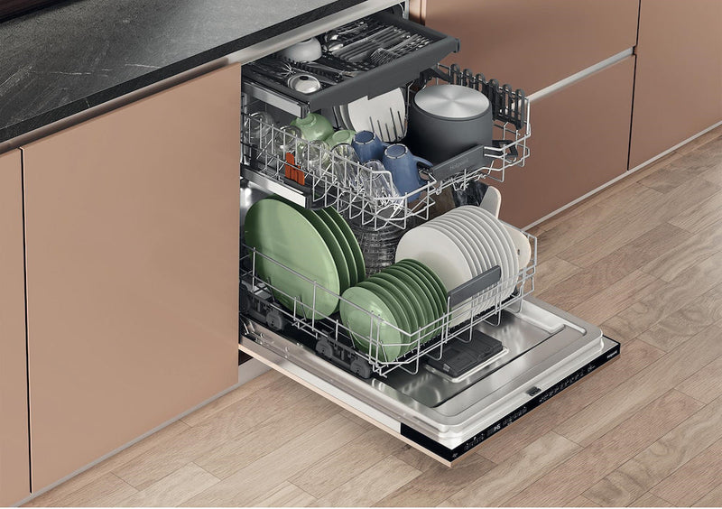 Hotpoint H7IB16M6LUK 16 Place Setting Integrated Full Size Dishwasher with Third Rack