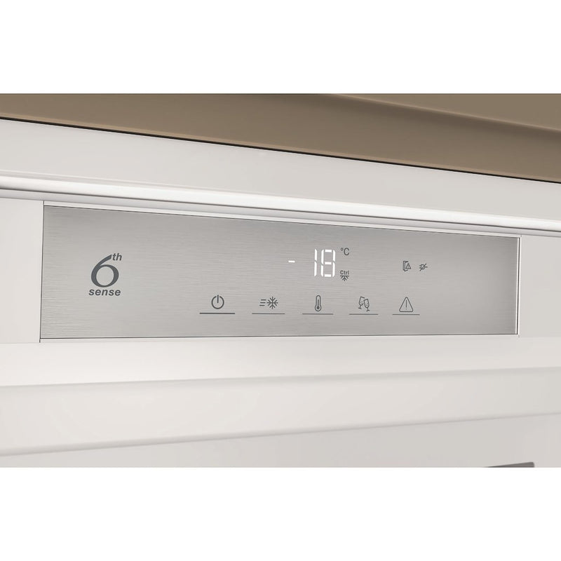 Whirlpool WHSD18F023C1 Integrated Upright Freezer - White (Discontinued)