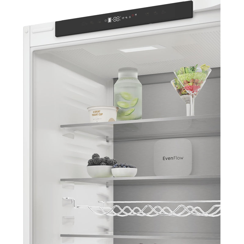 Hotpoint HPK25293B5UK 270L Integrated 70/30 Dual No Frost Fridge Freezer with VitalCare