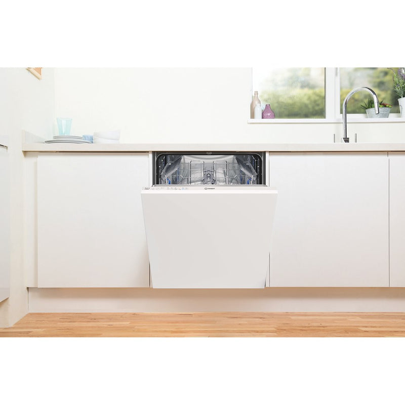 Indesit D2I HL326 UK Integrated 60cm Dishwasher