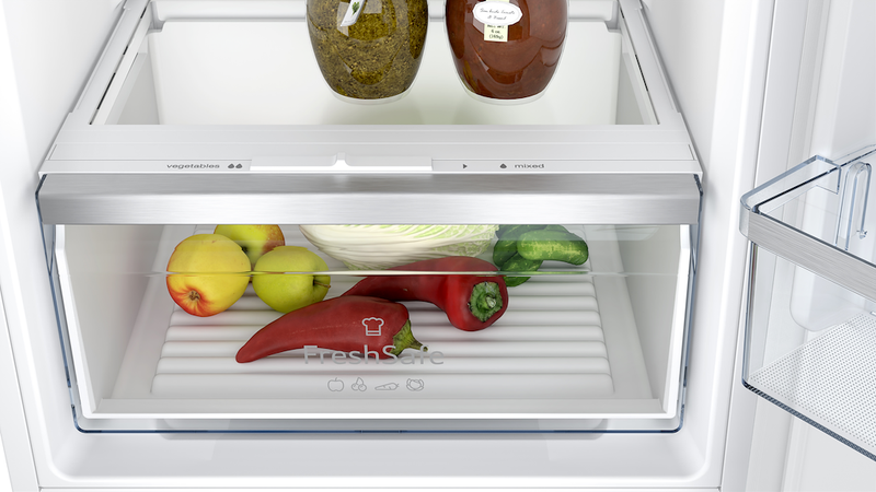 Neff N 50 KI5872SE0G, Built-in fridge-freezer with freezer at bottom