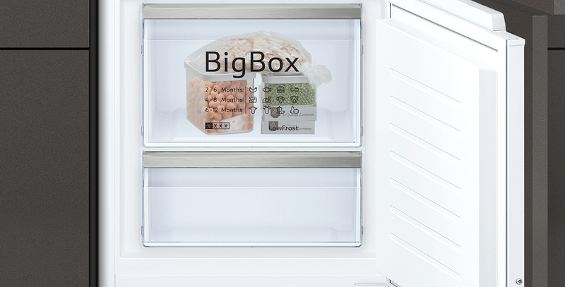 Neff KI6873FE0G, Built-in fridge-freezer with freezer at bottom
