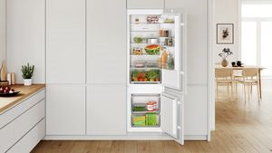 Bosch Series 2 KIV87NSF0G Built-in fridge-freezer Low Frost 70/30 (Discontinued)