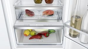 Neff N 50 KI7862FE0G, Built-in fridge-freezer with freezer at bottom