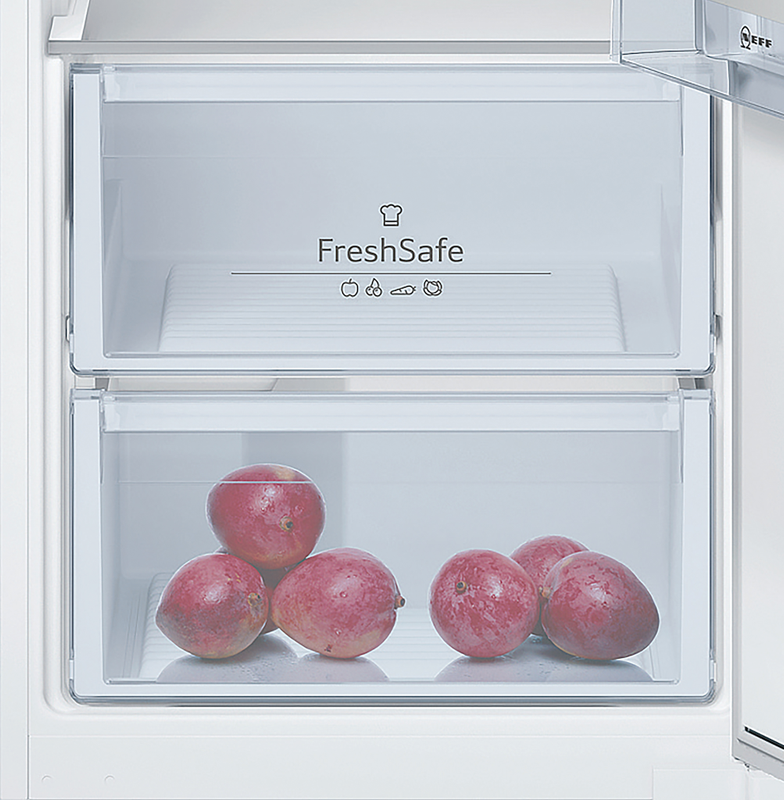 Neff N50 KI1812SF0G Tall Built-in Fridge (Discontinued)