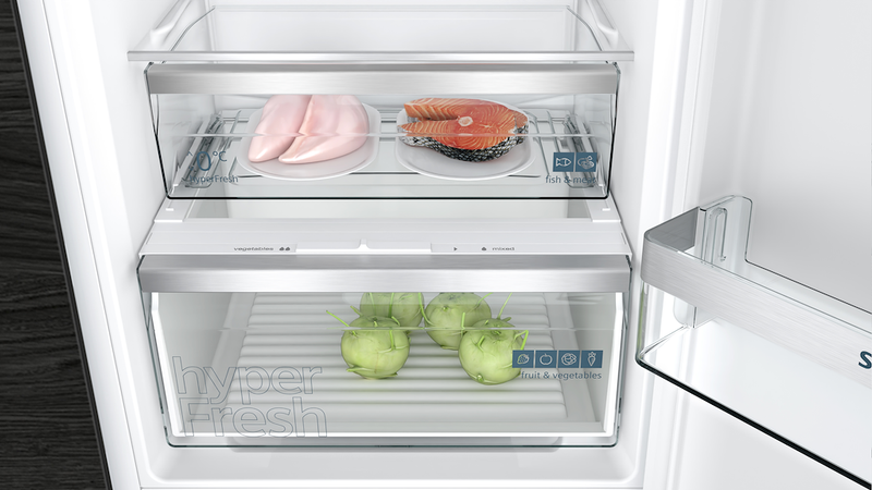 Siemens iQ 300 KI86NVSE0G, Built-in fridge-freezer with freezer at bottom