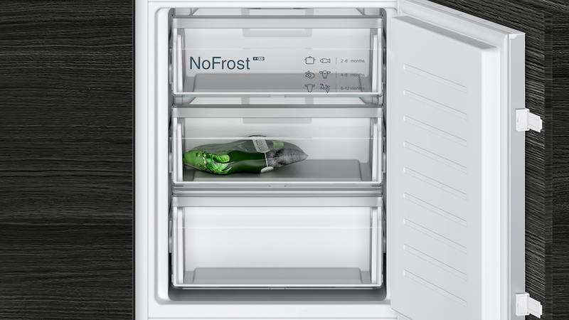 Siemens KI86NNSF0, Built-in fridge-freezer with freezer at bottom (Discontinued)