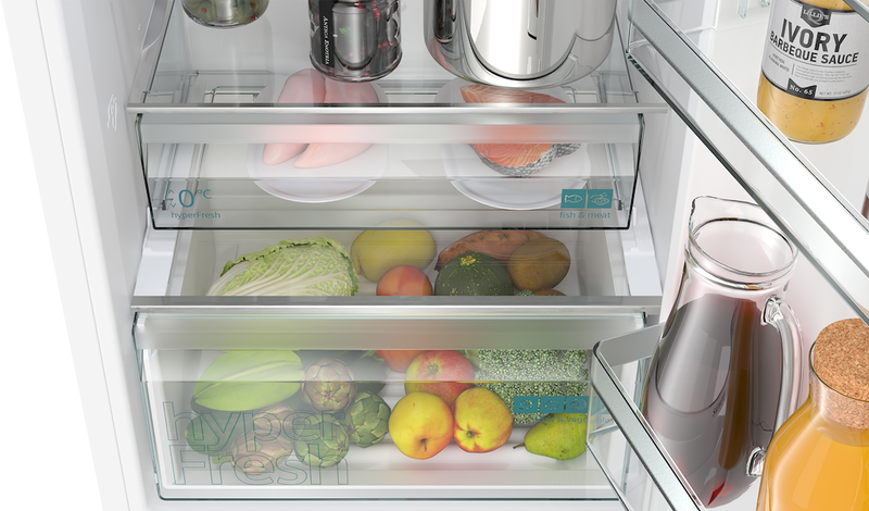 Siemens KG39NXWDFG, Free-standing fridge-freezer with freezer at bottom (Discontinued)