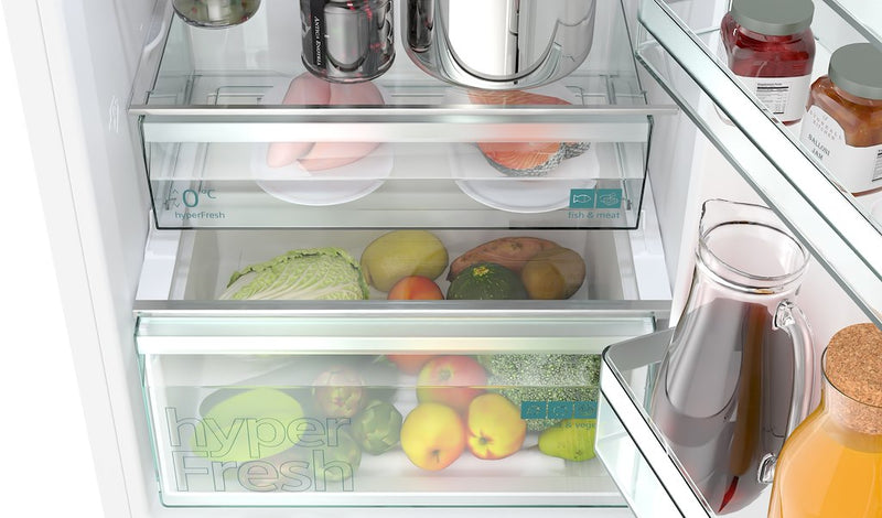 Siemens KG36N2WDFG, Free-standing fridge-freezer with freezer at bottom (Discontinued)