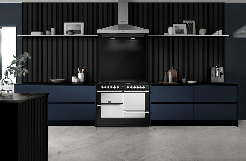 Stoves Sterling Deluxe ST DX STER D1100DF BK 110cm Dual Fuel Range Cooker (Discontinued)