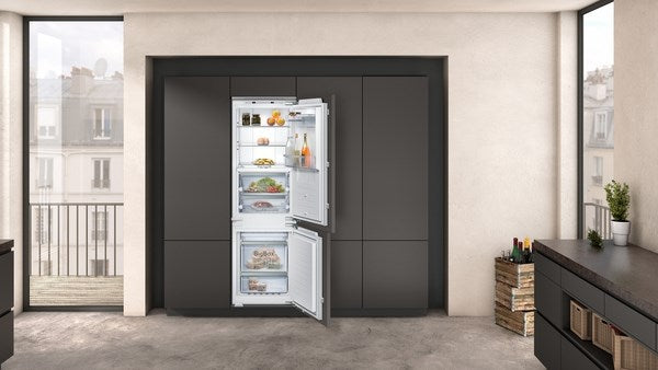 Neff KI8865DE0, Built-in fridge-freezer with freezer at bottom (Discontinued)