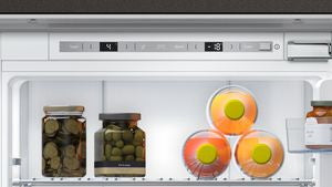 Neff KI8865DE0, Built-in fridge-freezer with freezer at bottom (Discontinued)
