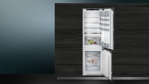 Siemens KI86SAFE0G, Built-in fridge-freezer with freezer at bottom (Discontinued)
